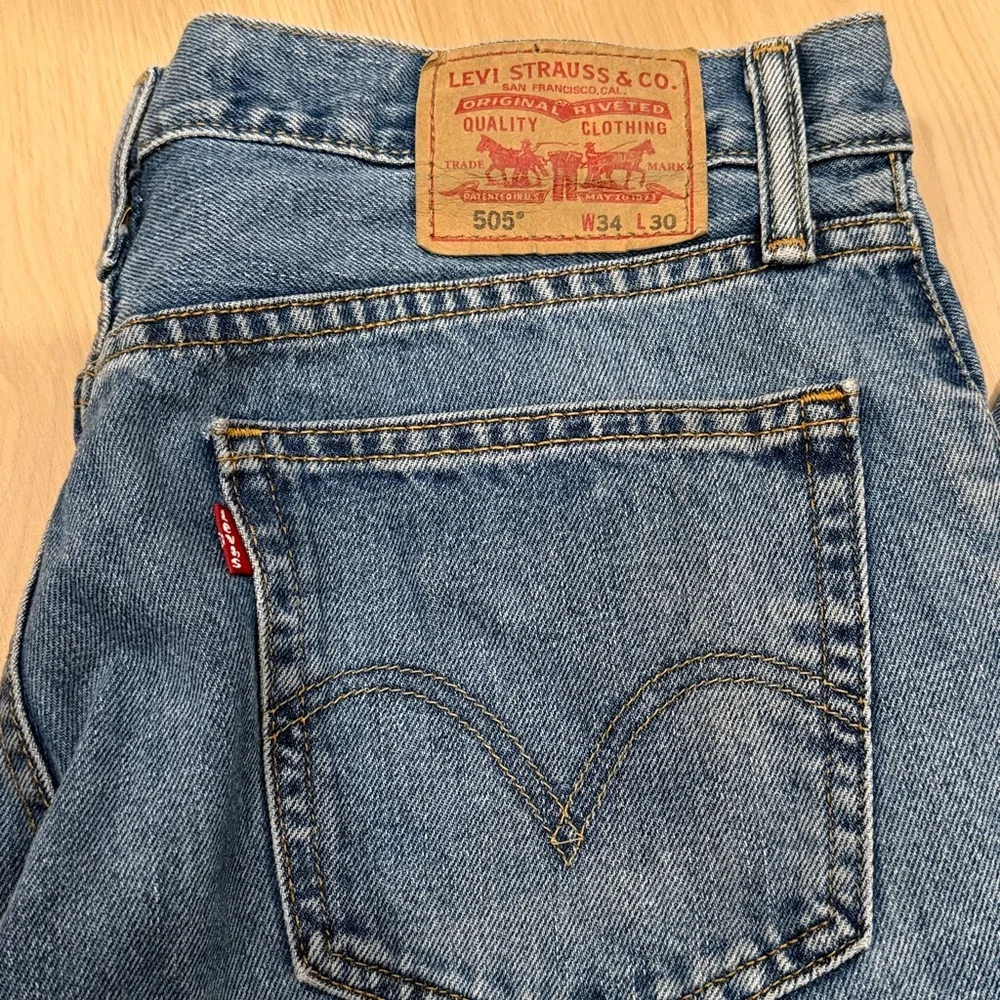 Levi’s 505 100% cotton